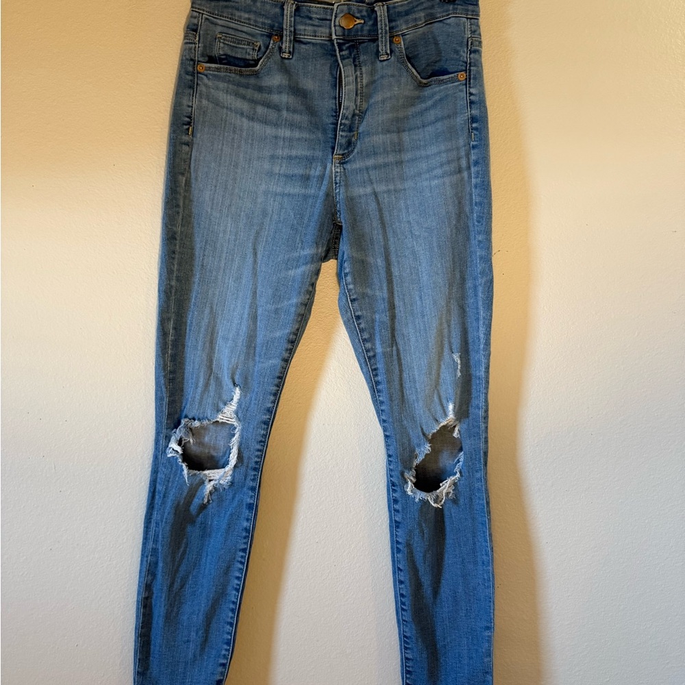 Universal Thread Light Blue Distressed Skinny Jeans